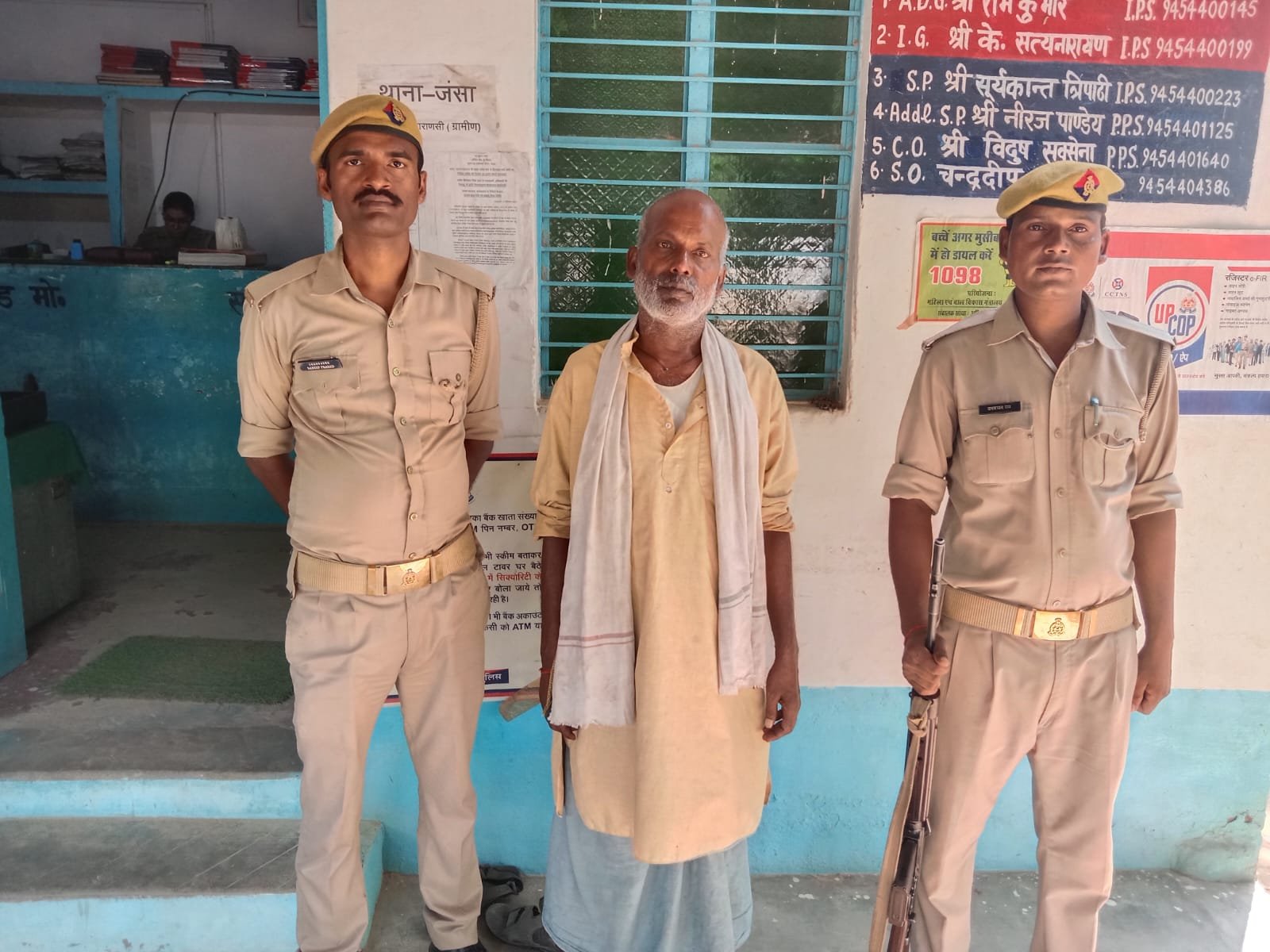 जन्सा पुलिस ने 20 शीशी अवैध देशी शराब के साथ एक अभियुक्त को किया गिरफ्तार 