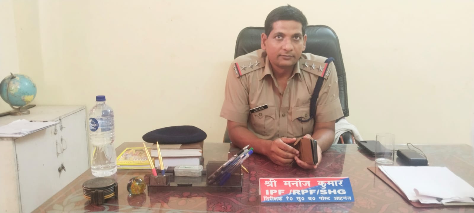 रेलवे सुरक्षा बल शाहगंज में मनोज कुमार ने संभाला प्रभारी निरीक्षक का पदभार