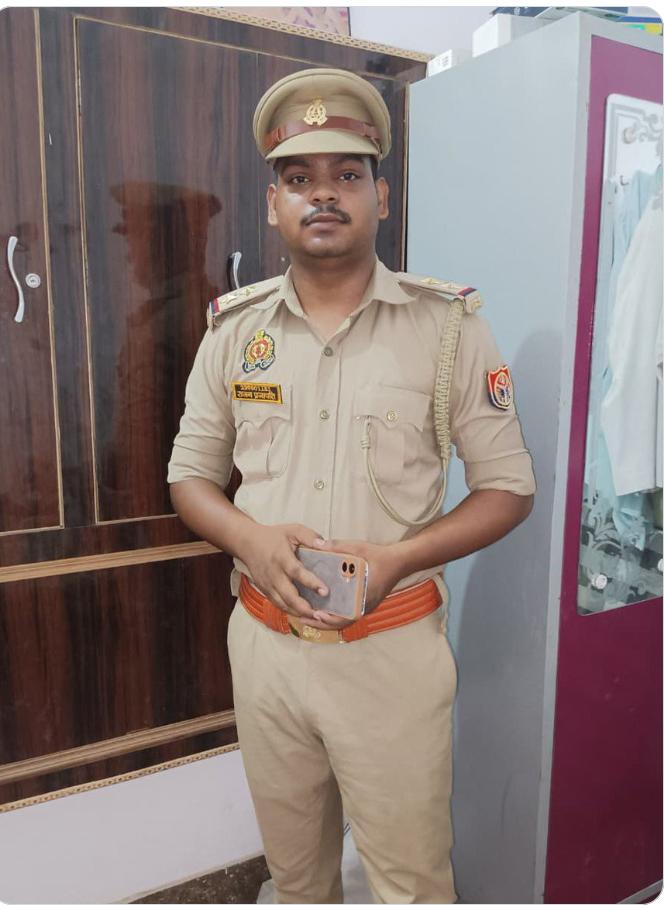 चोलापुर पुलिस ने फर्जी दरोगा को किया गिरफ्तार
