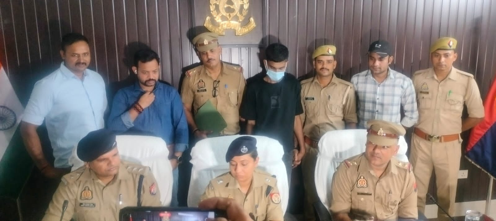 सारनाथ व एसओजी की संयुक्त टीम ने चोरी की कई घटनाओं में शामिल चोर को किया गिरफ्तार 