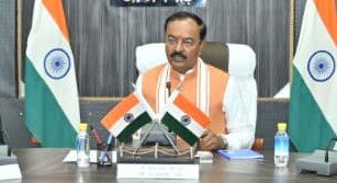  केशव प्रसाद मौर्य ने उत्तर प्रदेश राज्य ग्रामीण आजीविका मिशन स्‍वयं सहायता समूहों की जानकारी लेते हुए अधिकारियों को दिए सख्त निर्देश