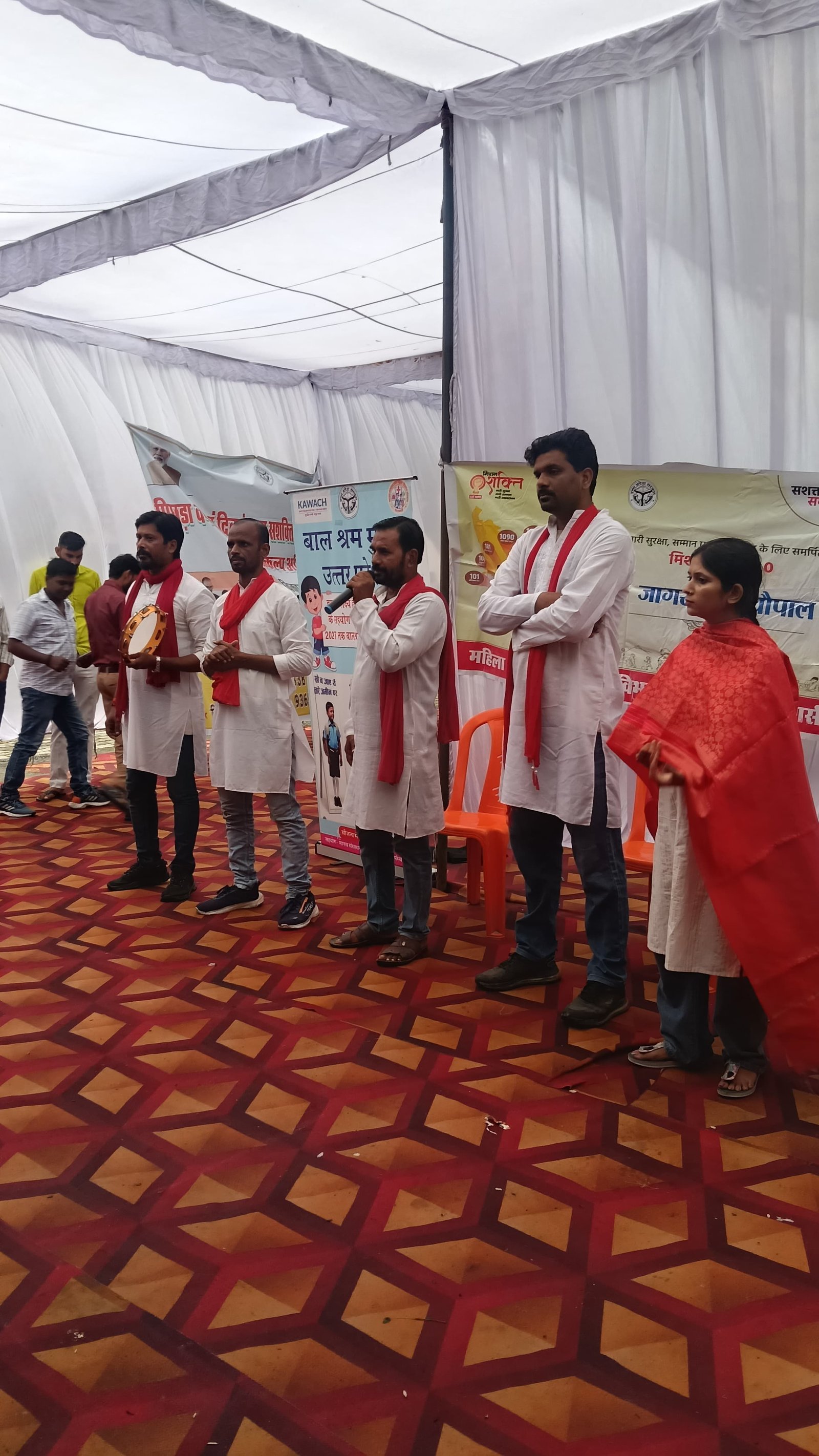 बहुउद्देशीय सेवा शिविर में नशामुक्ति व बालश्रम पर नुक्कड़ नाटक के द्वारा किया गया जागरूक:*