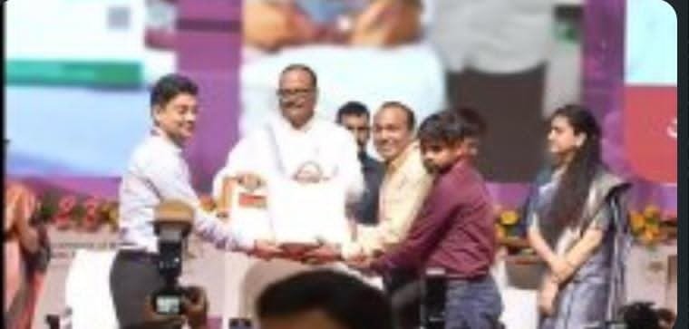 आयुष्मान योजना में उत्कृष्ट कार्य के लिए सीएचसी चोलापुर को प्रदेश स्तर पर मिला सम्मान 